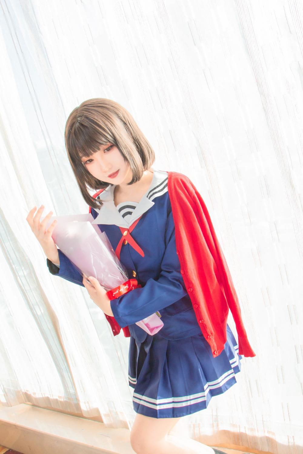 hth官方网页入口:为争生意上演全武行快餐老板被追打(图2) hth官方网页入口